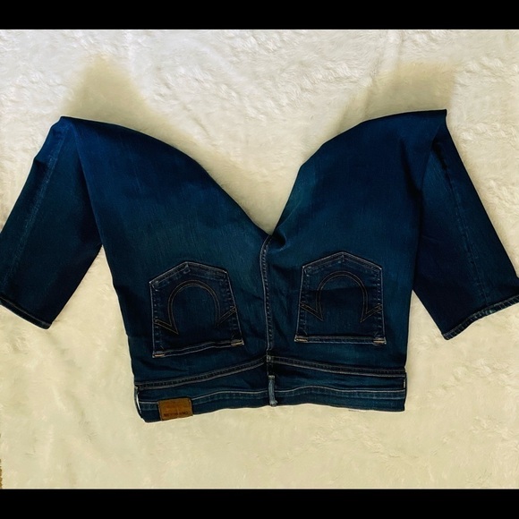 TRUE Religion Nu Boy Jean Gently Used Size 31 - Picture 5 of 5